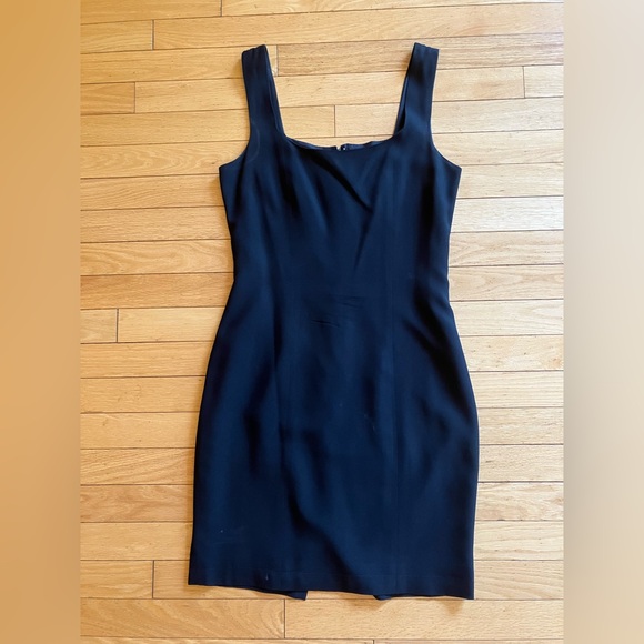 Surabaya Designs Black Sleeveless Sheath Mini Dress Made in France - Picture 2 of 6